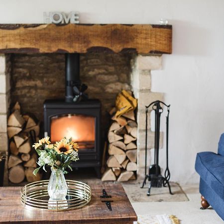 Field View Villa Cirencester Bagian luar foto