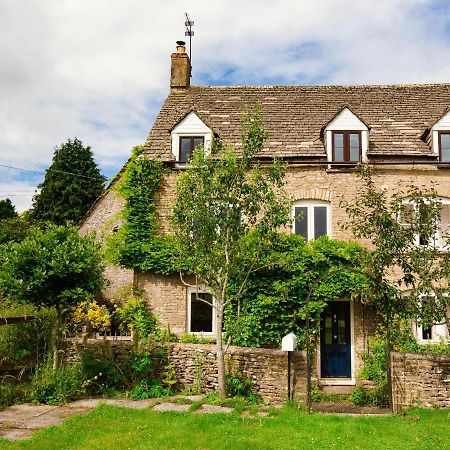 Field View Villa Cirencester Bagian luar foto