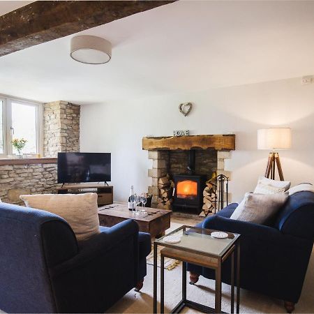 Field View Villa Cirencester Bagian luar foto