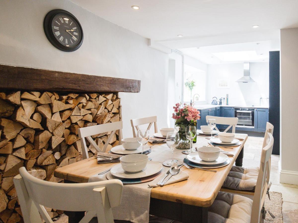 Field View Villa Cirencester Bagian luar foto