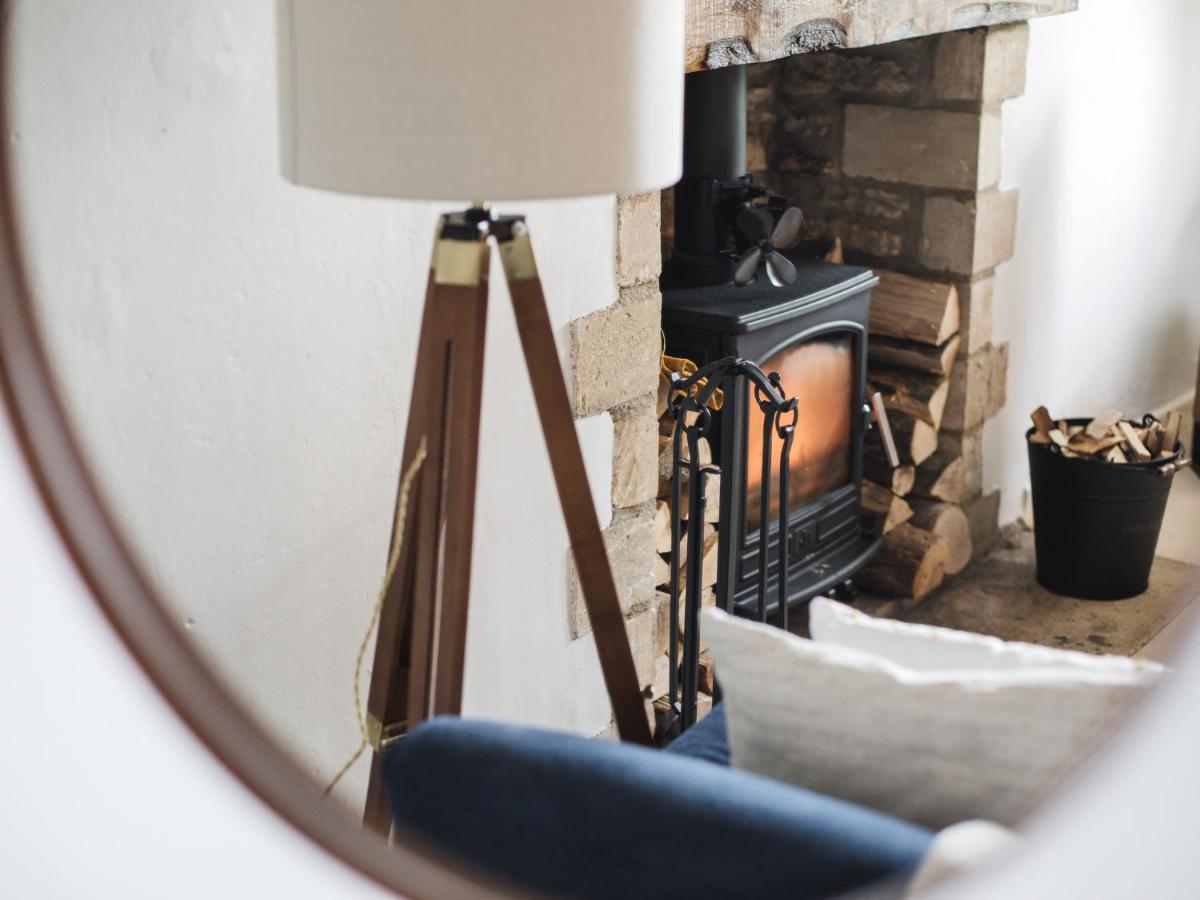 Field View Villa Cirencester Bagian luar foto